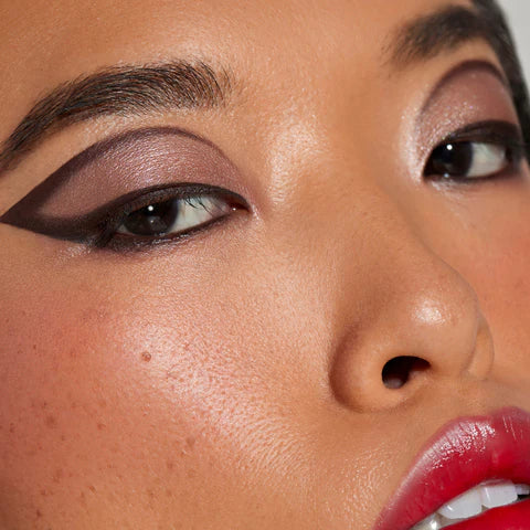 1960s Cat Eye Liner